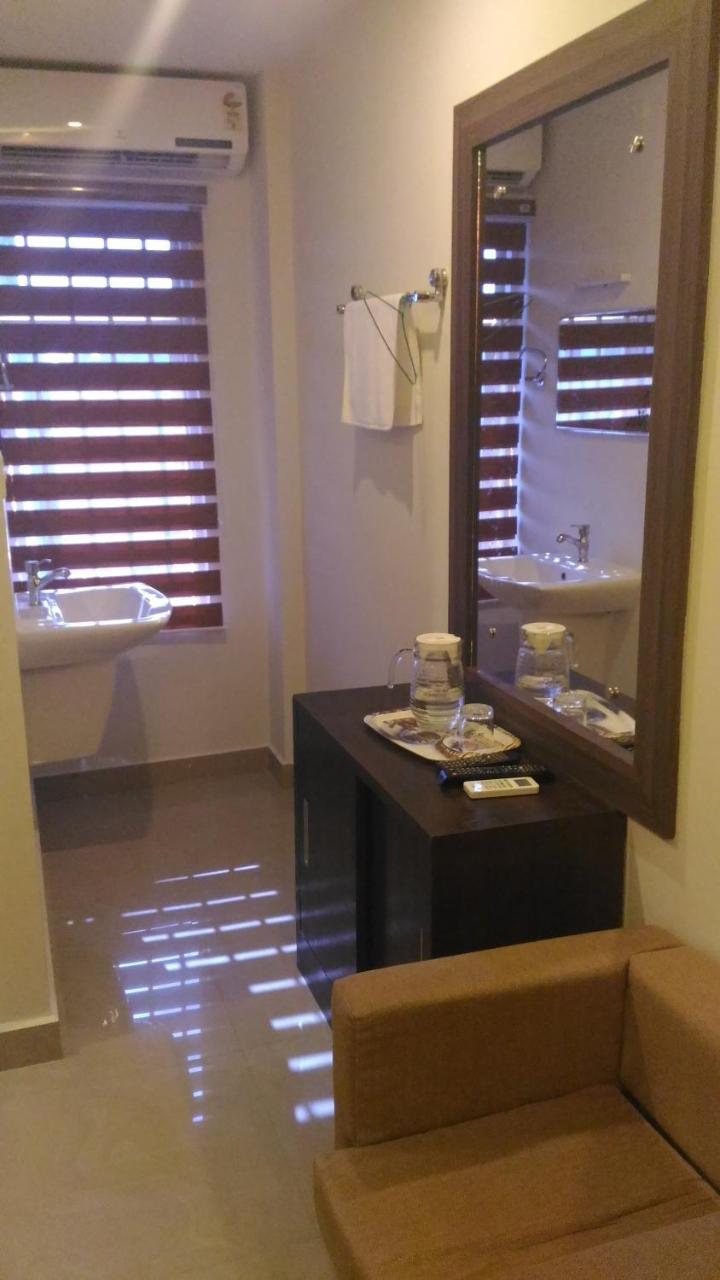 The Orchid Suites Kollam Luaran gambar